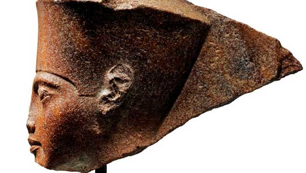 Скульптура Тутанхамона на аукционе