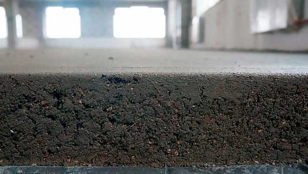 Какой толщины должна быть стяжка пола