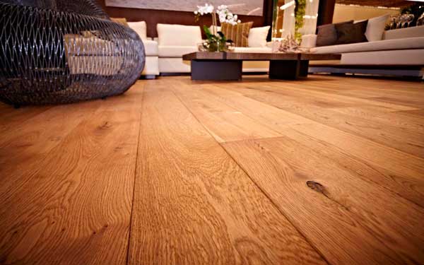 Декоративная отделка паркетной доски