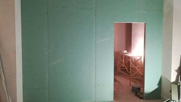 Как установить перегородку из гипсокартона