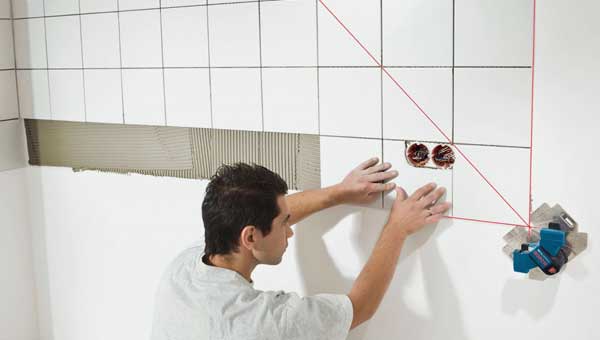 Как положить плитку в ванной своими руками 