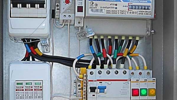 Электрощит в квартире и частном доме 