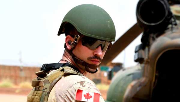 Канада останется в Мали до конца августа